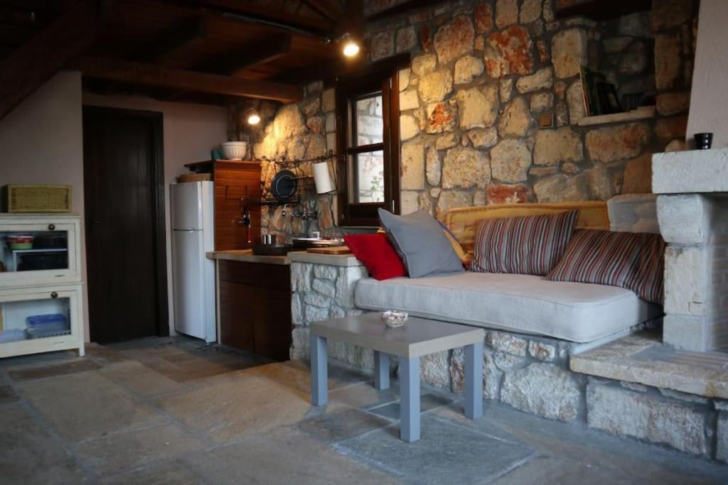 Wood & Stone Dream View House A Vakantiehuis Diaporos